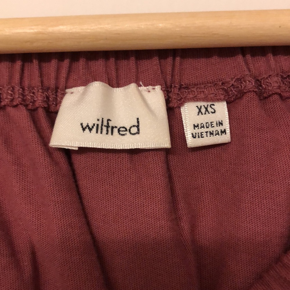 Size XXS Aritzia Crop Top - Picture 2 of 3